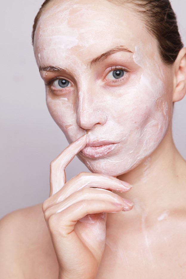 9-ways-to-change-your-skincare-in-your-30s-1